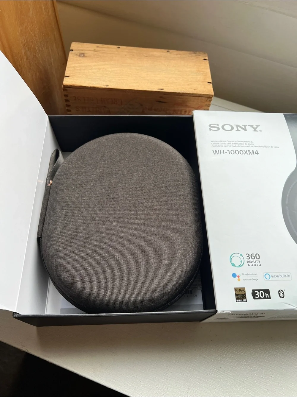 Sony WH-1000XM4 Wireless Noise-Canceling Headphones Black over the ear Bluetooth
